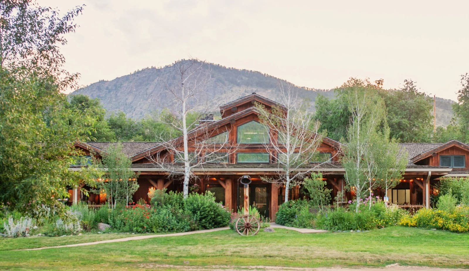 The Heritage Lodge with the foothills behind it